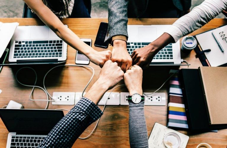 Five Reasons to Host a Volunteer Leader Meeting
